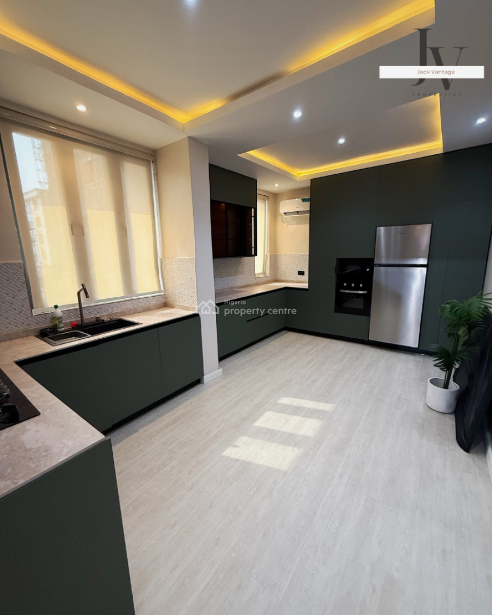Exquisite Fully Furnished 3-bedroom Apartment, Lekki Phase 1, Lekki, Lagos, Flat / Apartment for Sale