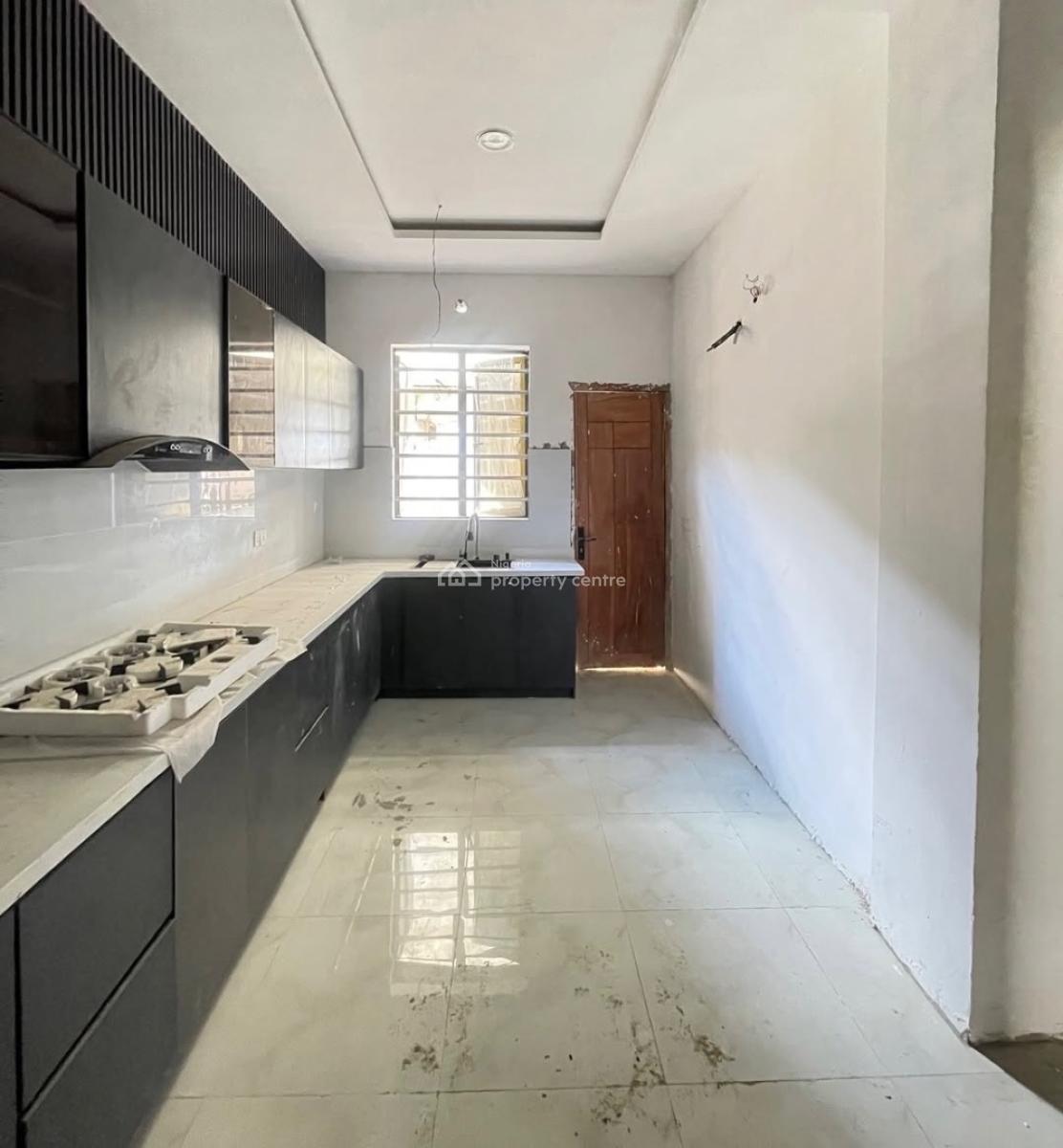 Lovely 4 Bedroom Terrace Duplex with Bq, Lekki Phase 1, Lekki Phase 1, Lekki, Lagos, Terraced Duplex for Sale