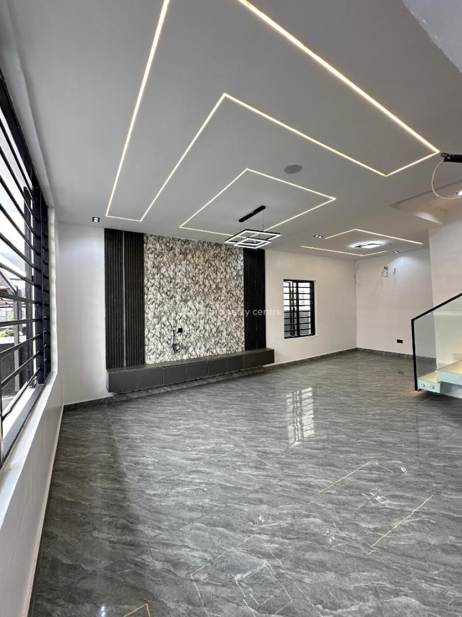 Exquisite Spacious Luxury 4 Bedroom Semi-detached Duplex with Bq, Pool, Orchid, Lekki, Lagos, Semi-detached Duplex for Sale
