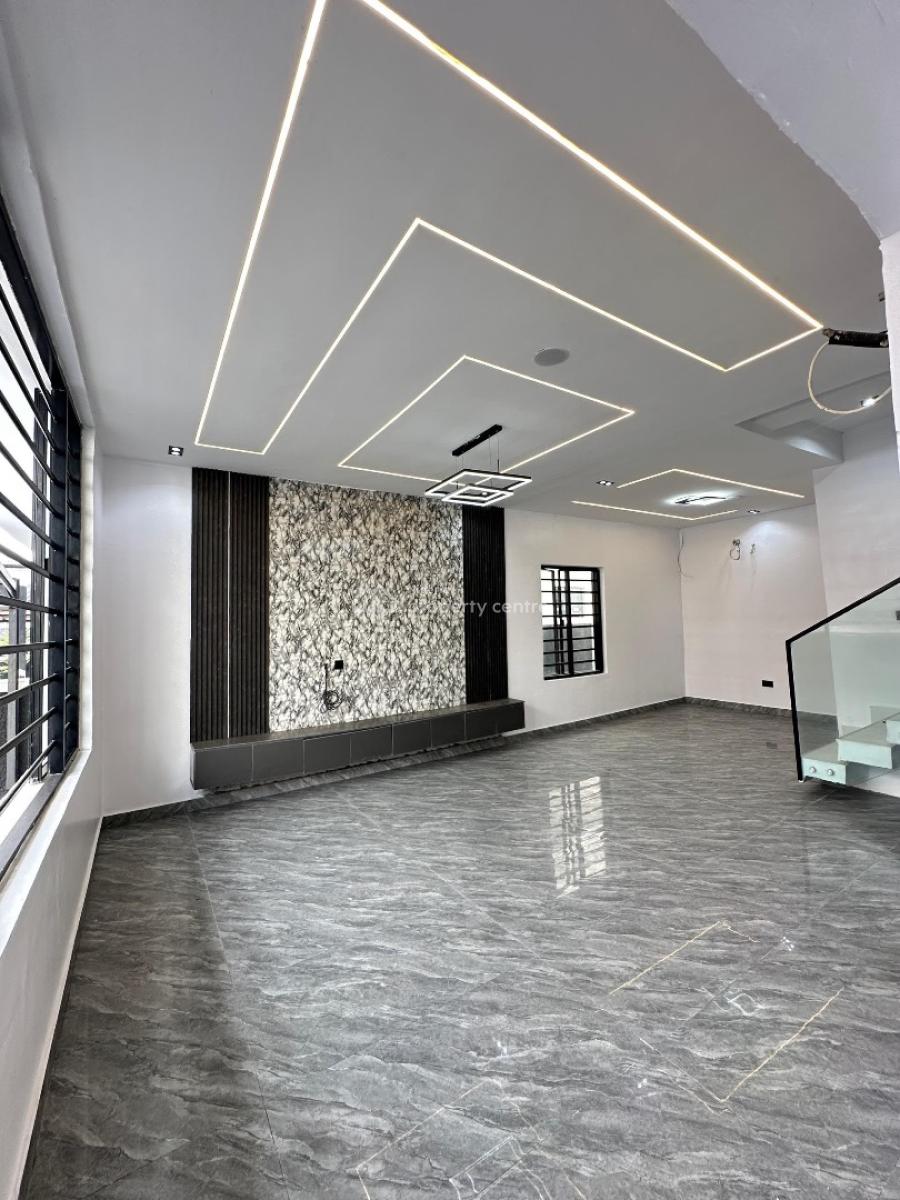 Exquisite Spacious Luxury 4 Bedroom Semi-detached Duplex with Bq, Pool, Orchid, Lekki, Lagos, Semi-detached Duplex for Sale