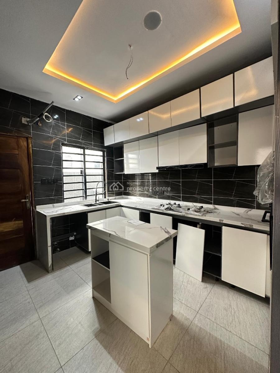 Exquisite Spacious Luxury 4 Bedroom Semi-detached Duplex with Bq, Pool, Orchid, Lekki, Lagos, Semi-detached Duplex for Sale