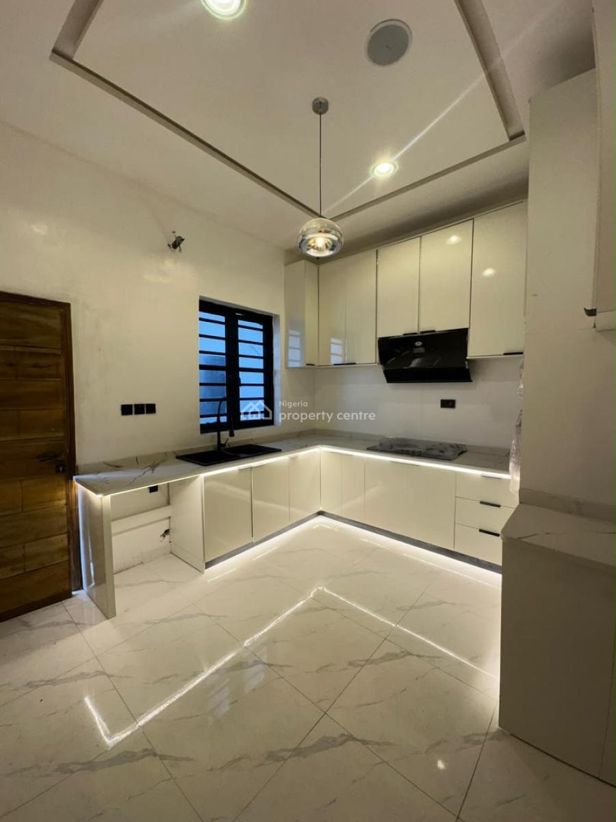 Well-built Spacious Luxury 4 Bedroom Semi-detached Duplex with Bq, Orchid, Lekki, Lagos, Semi-detached Duplex for Sale