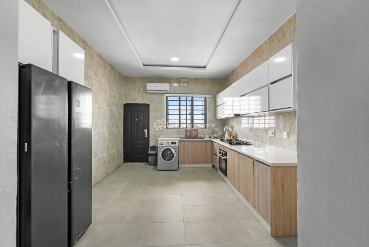 2, Lekki Phase 1, Lekki, Lagos, Flat / Apartment for Rent