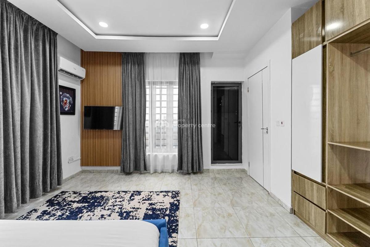 2, Lekki Phase 1, Lekki, Lagos, Flat / Apartment for Rent