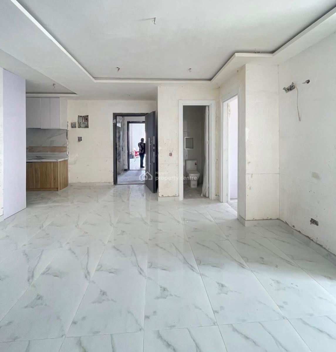 Lovely 2 Bedroom Apartment with Bq, Lekki Phase 1, Lekki Phase 1, Lekki, Lagos, Block of Flats for Sale