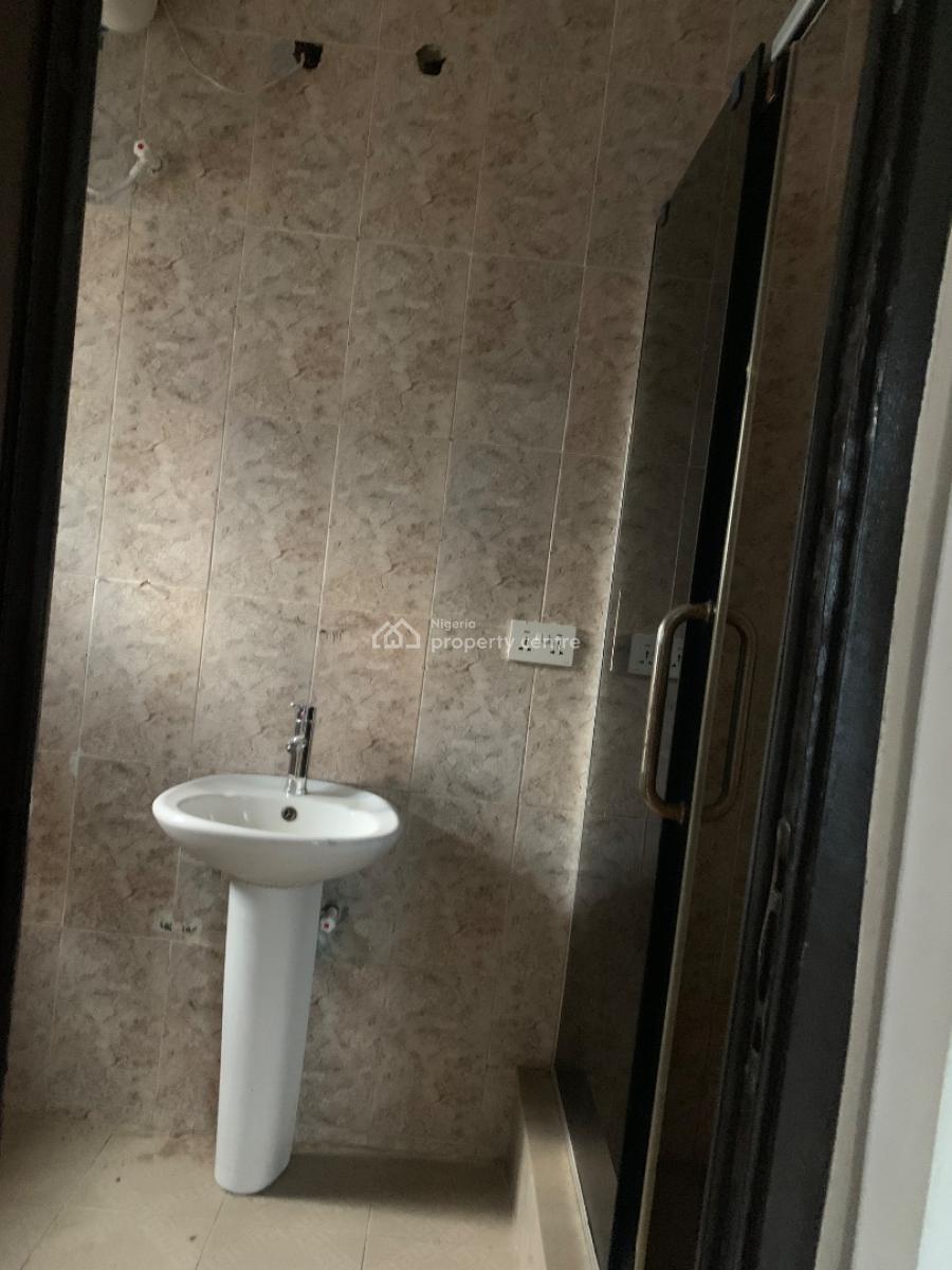 Studio Self Contain Apartment in an Estate, Ologolo, Lekki, Lagos, Self Contain (single Rooms) for Rent
