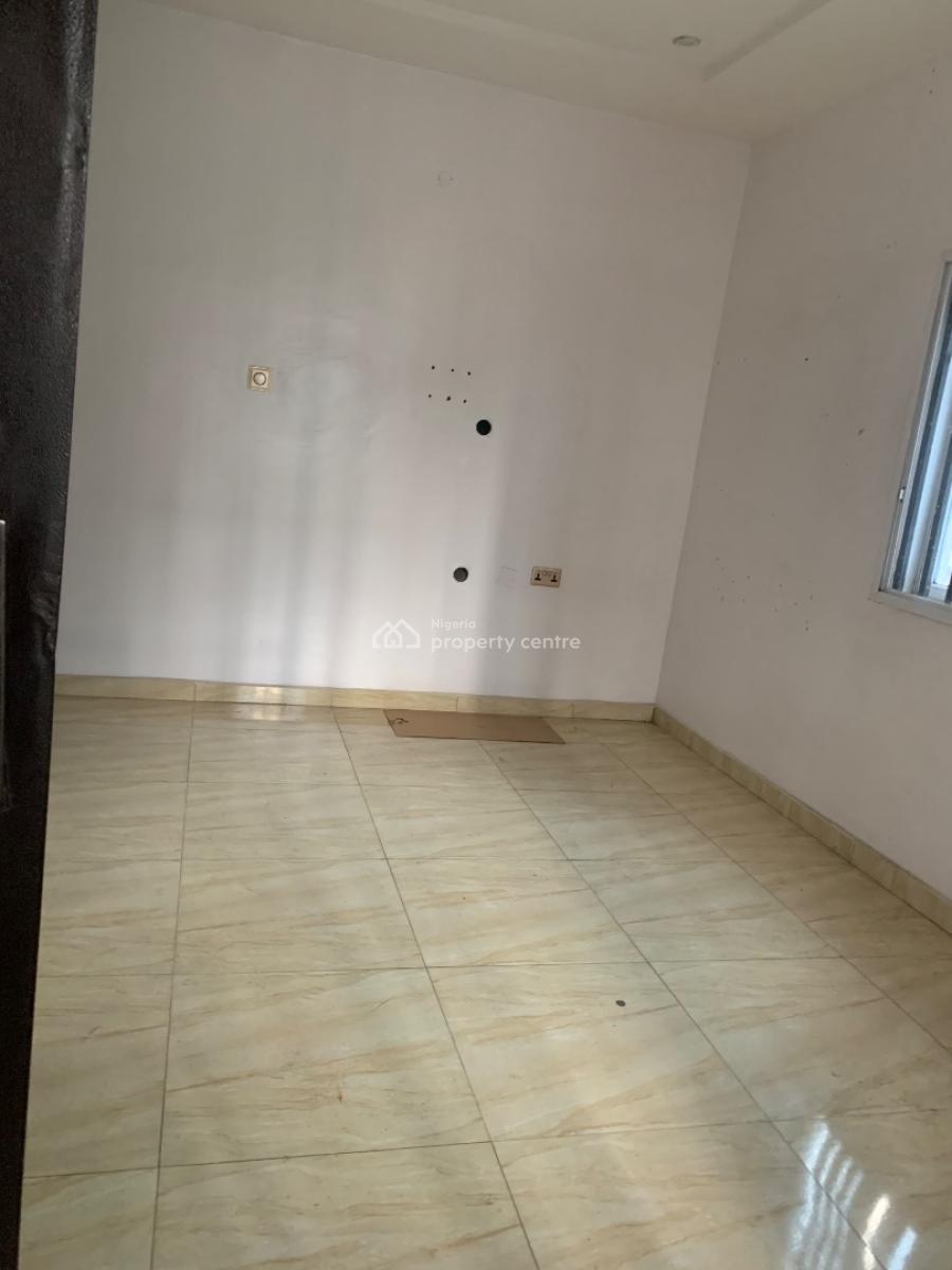 Studio Self Contain Apartment in an Estate, Ologolo, Lekki, Lagos, Self Contain (single Rooms) for Rent