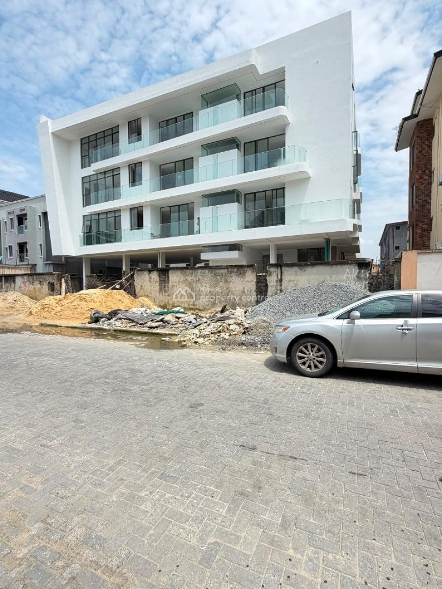 Spacious 2 Bedroom Apartment with Elevator and Swimming Pool, Lekki Phase 1, Lekki, Lagos, Flat / Apartment for Sale