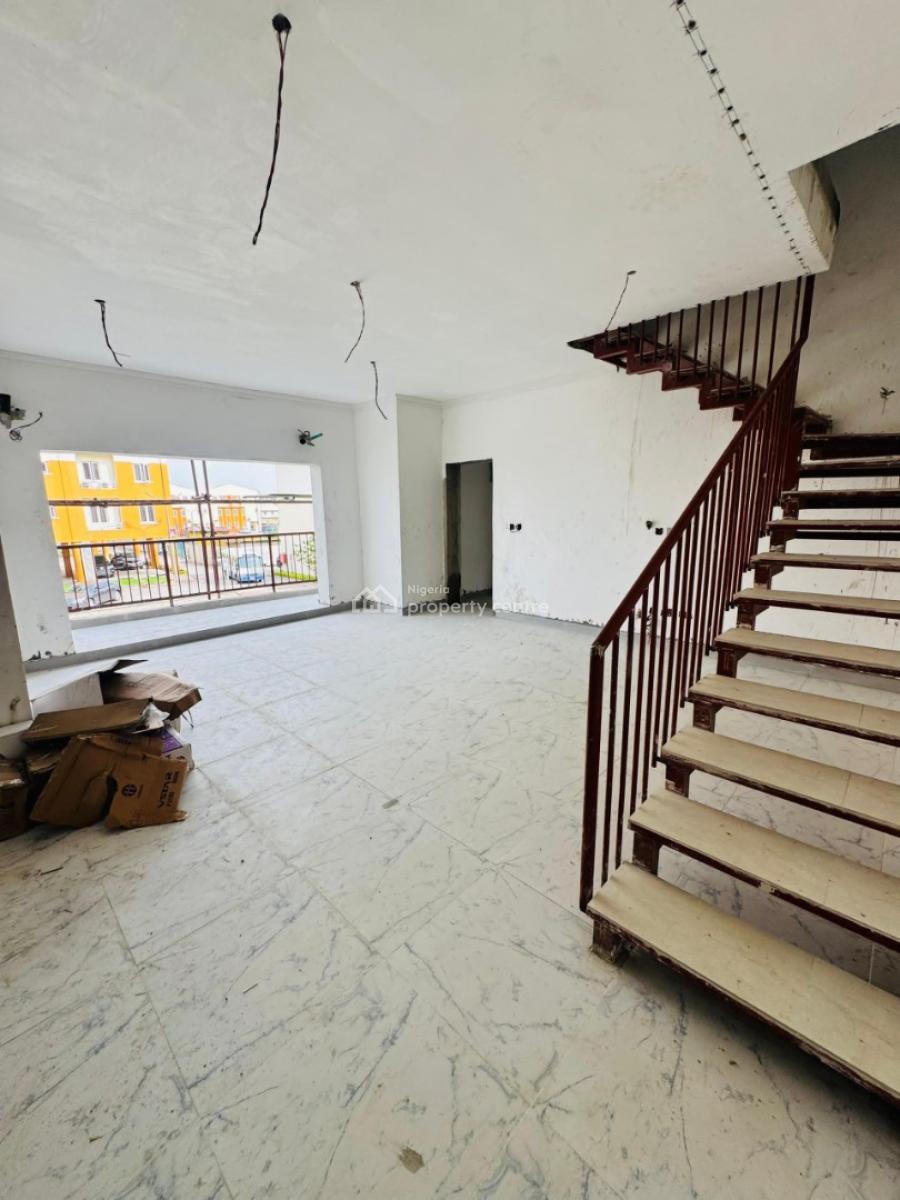 Standard 3 Bedroom Maisonnette with Bq, Yaba, Lagos, Terraced Duplex for Sale