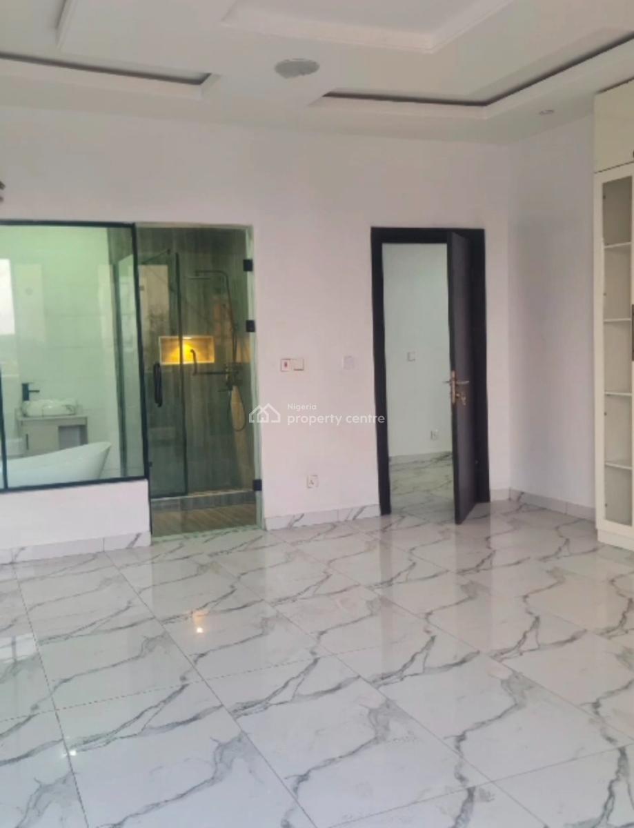 4 Bedroom with a Bqswimming Pool  Gym Lift  Parking Space for 2 Cars 2, Ikeja Gra, Ikeja, Lagos, Flat / Apartment for Sale