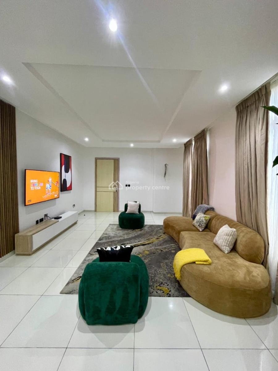 Cozy 3 Bedroom Apartment with Swimming Pool, Perez Drive, Lekki Phase 1, Lekki, Lagos, Flat / Apartment Short Let