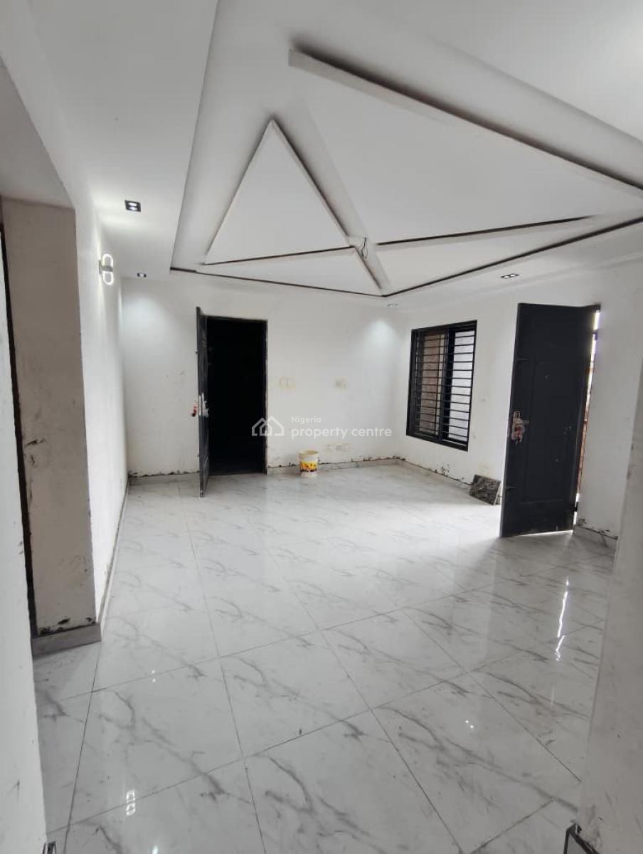 Beautifully Designed 2 Bedroom Apartment Yaba Lagos, Massive 2 Bedroom in a Secured Environment , Yaba Lagos, Yaba, Lagos, Flat / Apartment for Sale