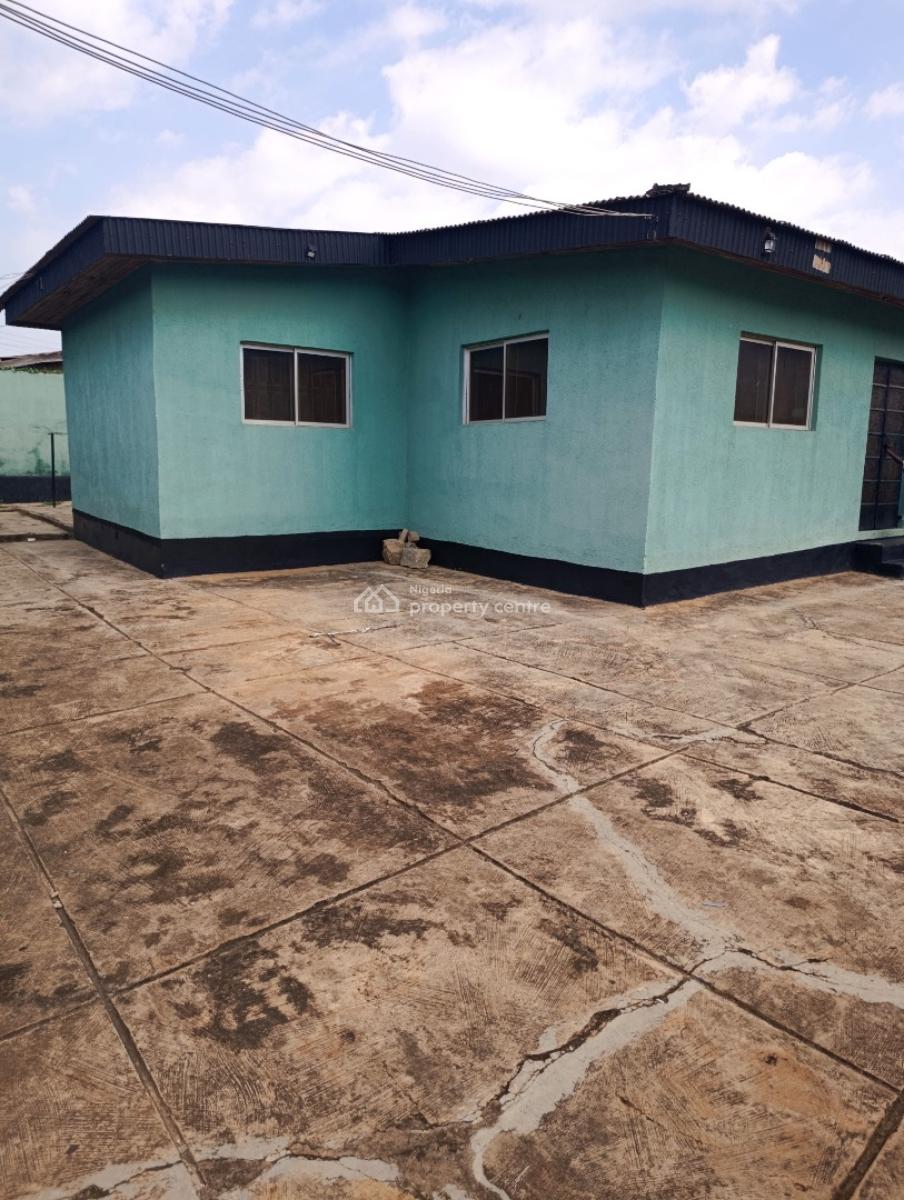 a Twin Flat of 2 Bedroom and Room & Palour Self Contain, Sabaletu Estate, Alakia, Ibadan, Oyo, Block of Flats for Sale