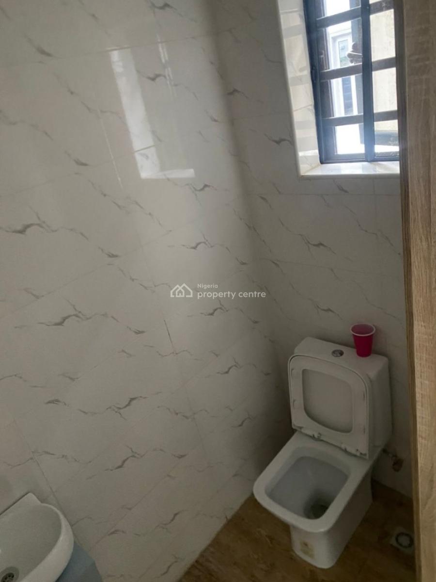 Luxury 4bedroom, Ologolo, Lekki, Lagos, Semi-detached Duplex for Rent