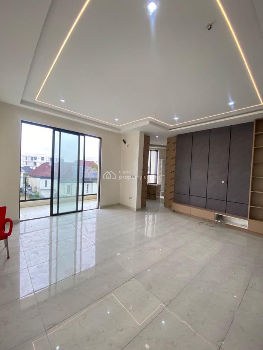 Sophisticated 5 Bedroom Fully Detached with Cinema,pool & Gym, Orchid, Lekki, Lagos, Detached Duplex for Sale