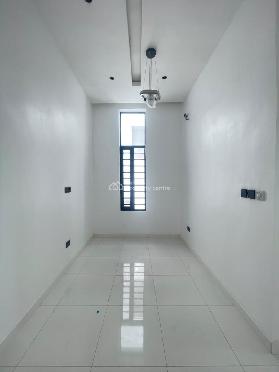 Lovely Built 4 Bedroom Fully Detached Duplex with Swimming Pool & Bq, Ajah, Lagos, Detached Duplex for Sale