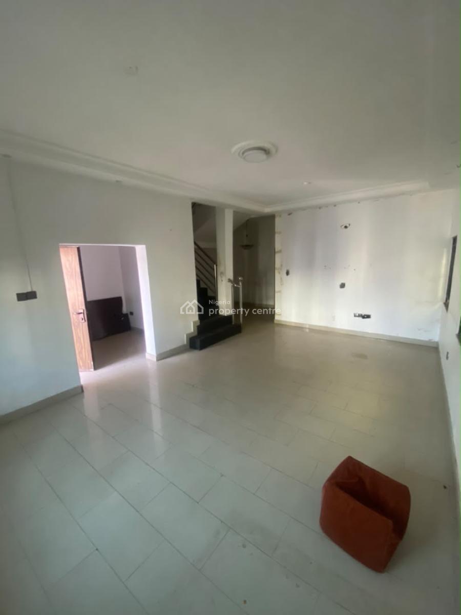 4 Bedroom Semi Detached Duplex + Bq, Chevron Drive, Lekki Expressway, Lekki, Lagos, Semi-detached Duplex for Rent