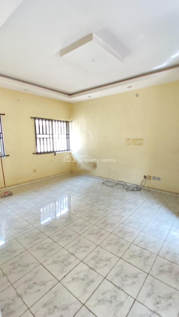 Spacious Miniflat Upstairs in a Secured Environment, Off Fola Osibo, Lekki Phase 1, Lekki, Lagos, Mini Flat (room and Parlour) for Rent