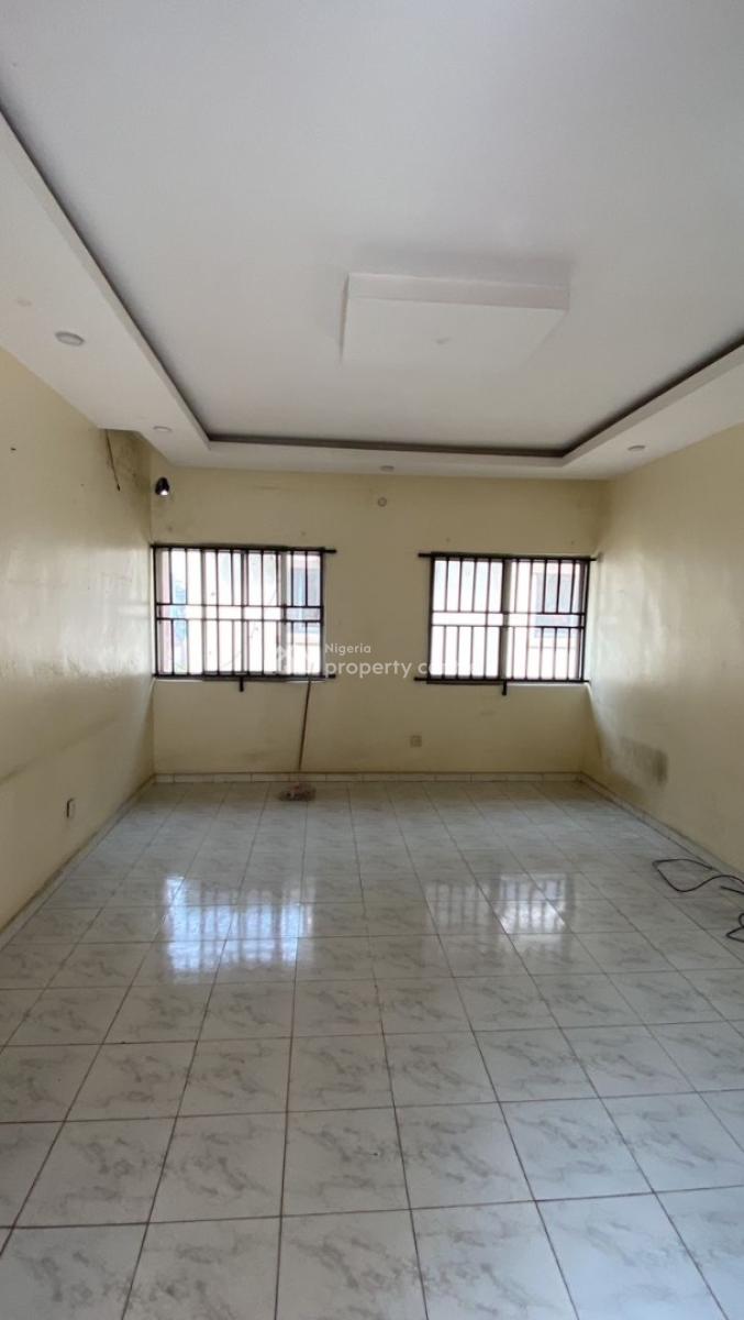 Spacious Miniflat Upstairs in a Secured Environment, Off Fola Osibo, Lekki Phase 1, Lekki, Lagos, Mini Flat (room and Parlour) for Rent