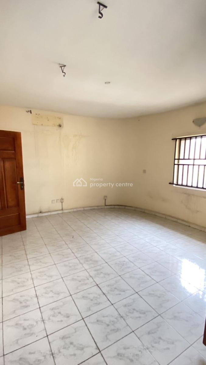 Spacious Miniflat Upstairs in a Secured Environment, Off Fola Osibo, Lekki Phase 1, Lekki, Lagos, Mini Flat (room and Parlour) for Rent
