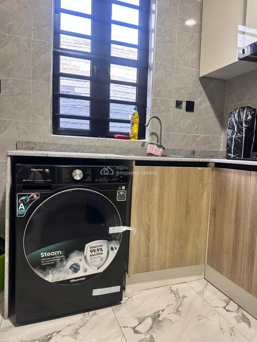 Luxury Fully Furnished Serviced 2 Bedrooms Apartment, Emcel Garden Estate, Orchid Road, By Chevron Toll Gate, Ikota, Lekki, Lagos, Flat / Apartment for Rent