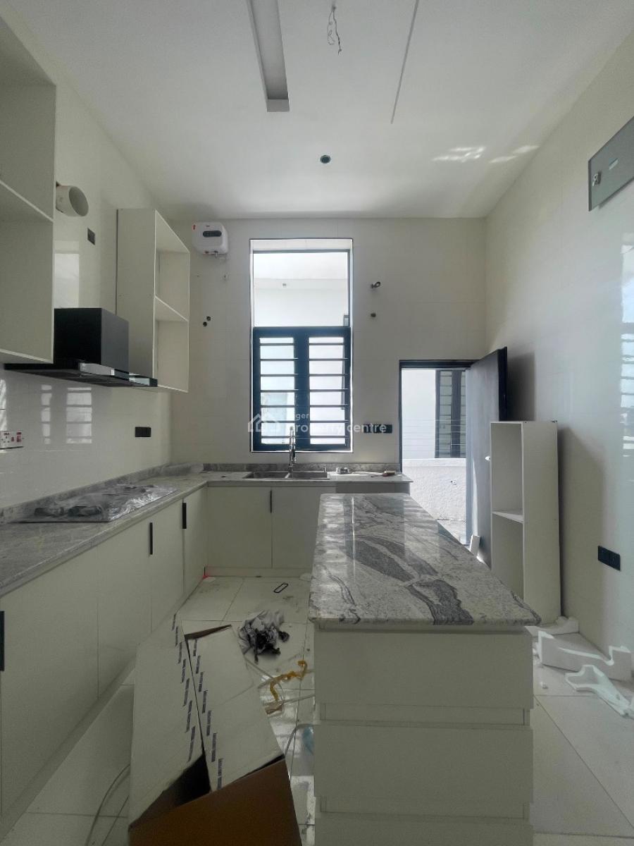 4 Bed Fully Detached Duplex with  Pool, Luxury Living Room, and Bq, Ajah, Lagos, Detached Duplex for Sale