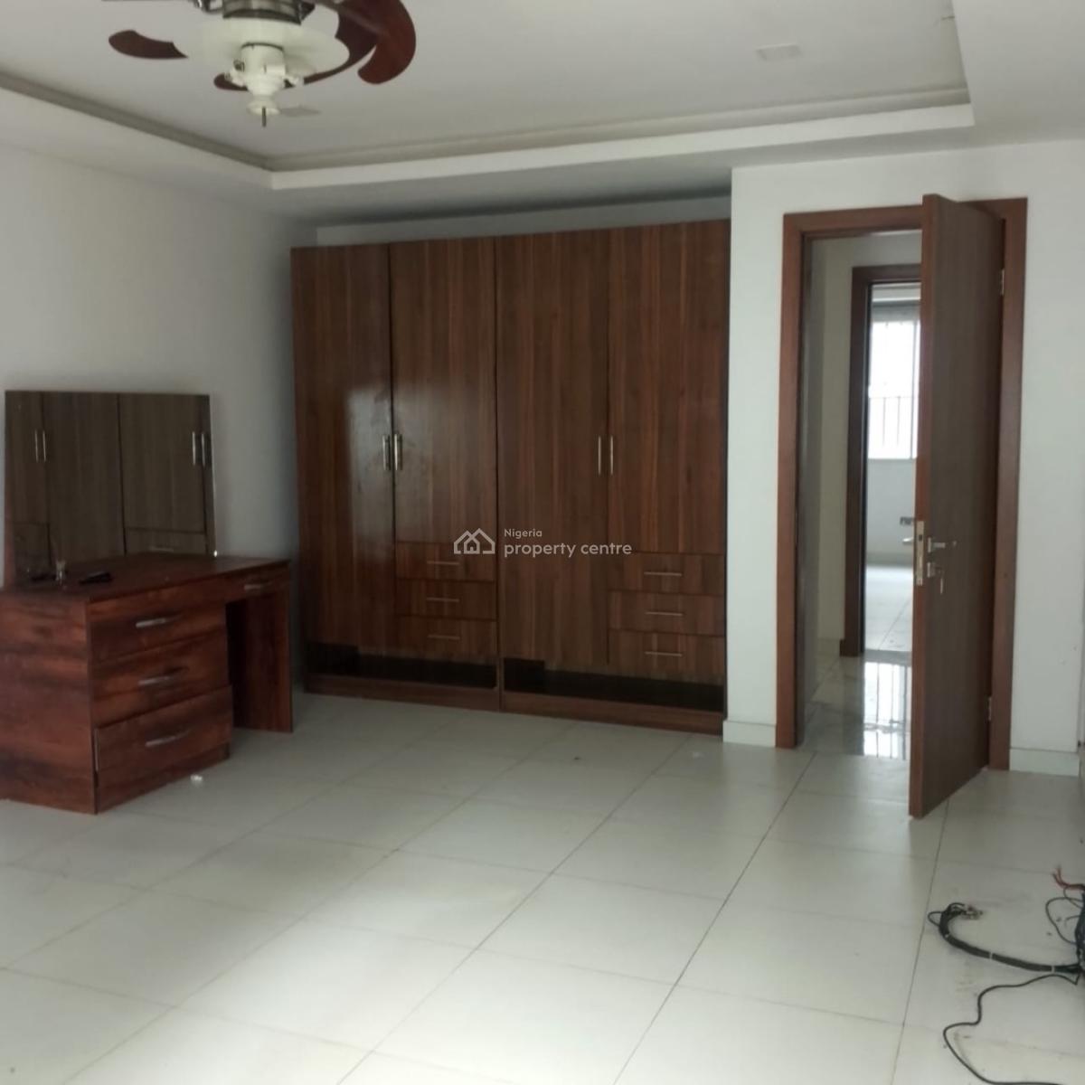 Luxury and Fully Serviced 3 Bedrooms Apartments with a Bq, Parkview, Ikoyi, Lagos, Flat / Apartment for Rent