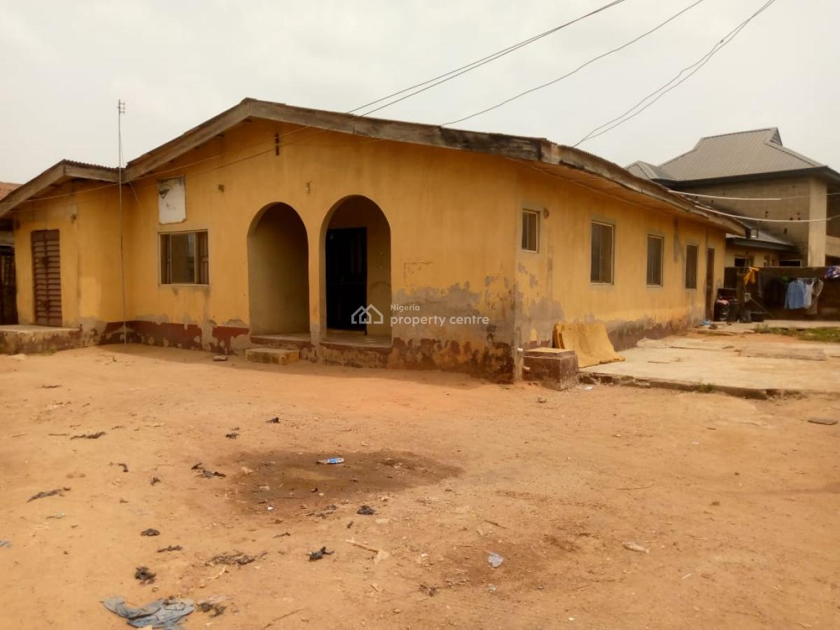 Standard Building of 3 Bedroom Flats with 2 Bedroom Flats and Shop at, From Mowe Bus Stop with Good Access Road and Document , in a  Secured, Mowe Ofada, Ogun, Detached Bungalow for Sale