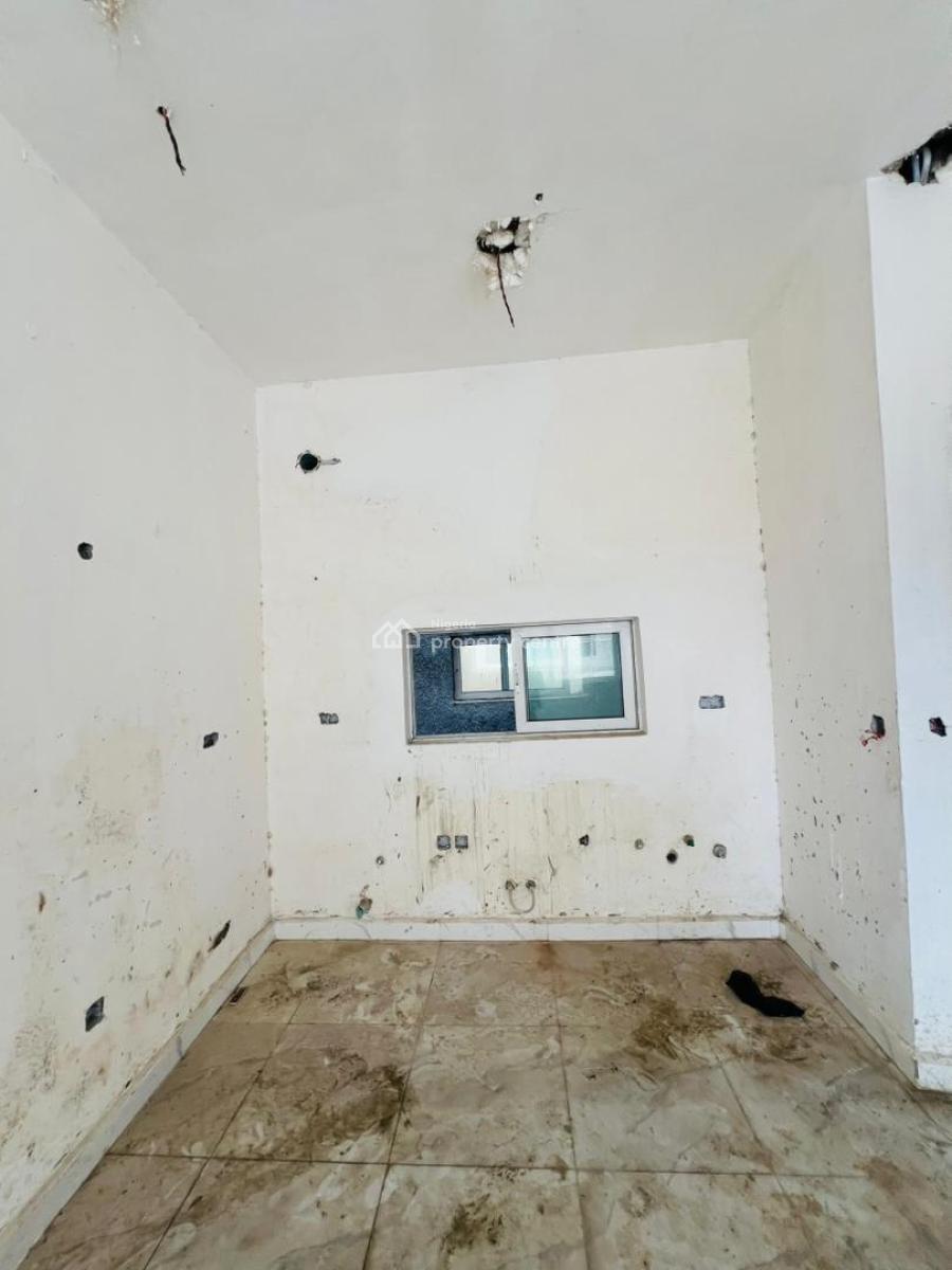 2 Bedroom Apartment with Swimming Pool,elevator and Gym, Ilasan, Ikate, Lekki, Lagos, Self Contain (single Rooms) for Sale