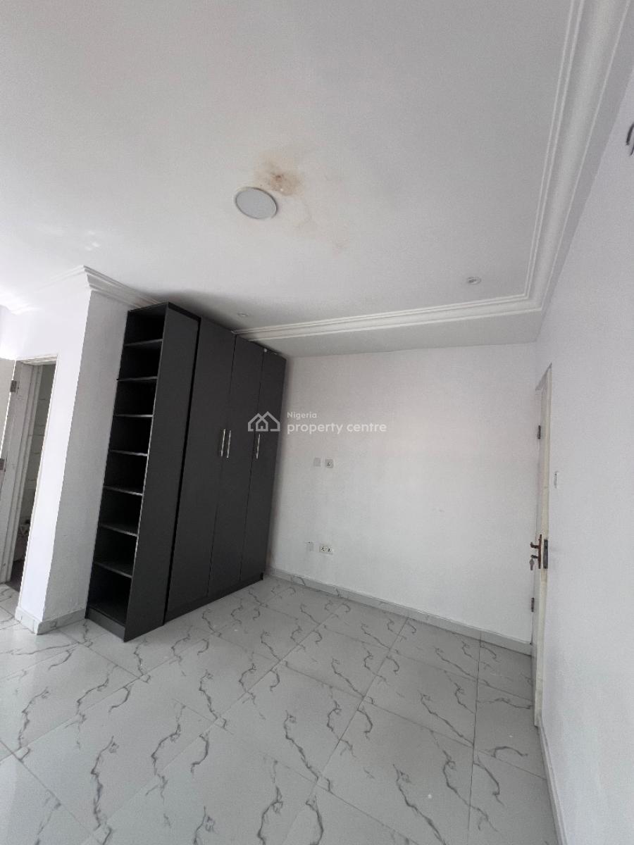 a Well Built 3 Bedroom Duplex and a Room Bq, Pepperoni Abraham Adesanya, Lekki Phase 2, Lekki, Lagos, House for Rent