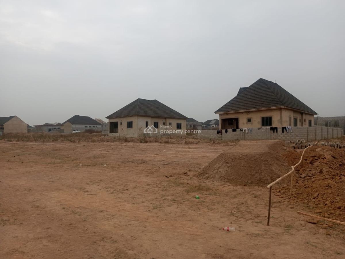 3 Bedroom Terrace Duplex with Attached Bq, Asokoro Extension, Asokoro District, Abuja, Mixed-use Land for Sale