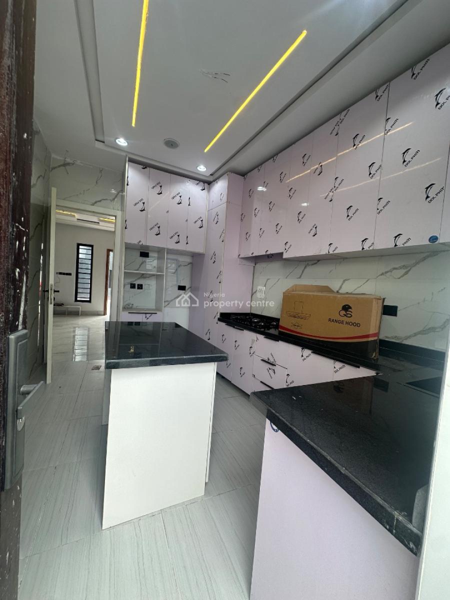 Luxury 3 Bedrooms Terraced Duplex, Thomas Estate, Ajah, Lagos, Terraced Duplex for Sale