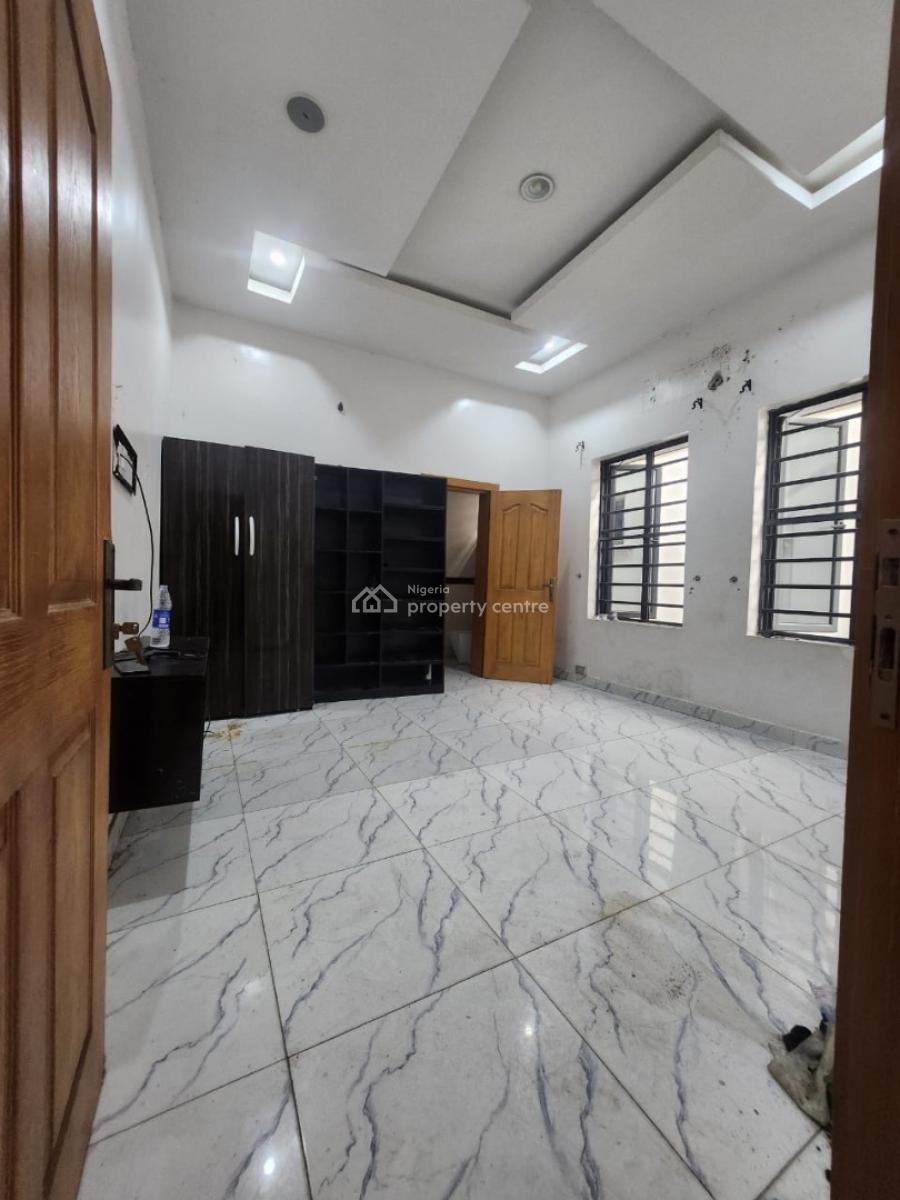 Semi Master Room, Oral Estate, Lekki Phase 2, Lekki, Lagos, Self Contain (single Rooms) for Rent
