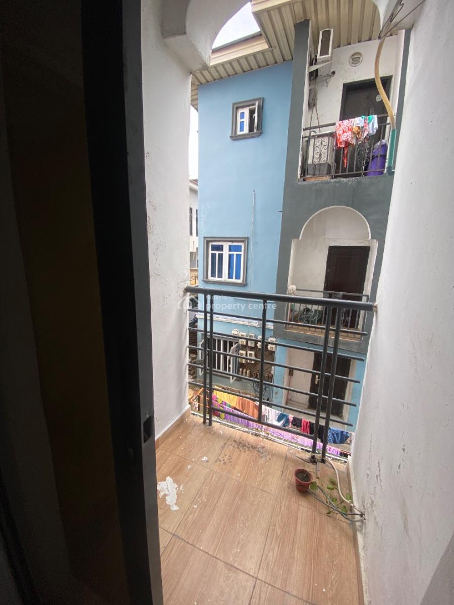 Luxury Unfurnished 2 Bedroom & Washing Machine & Inverter, Chevron, Lekki, Lagos, Flat / Apartment for Rent