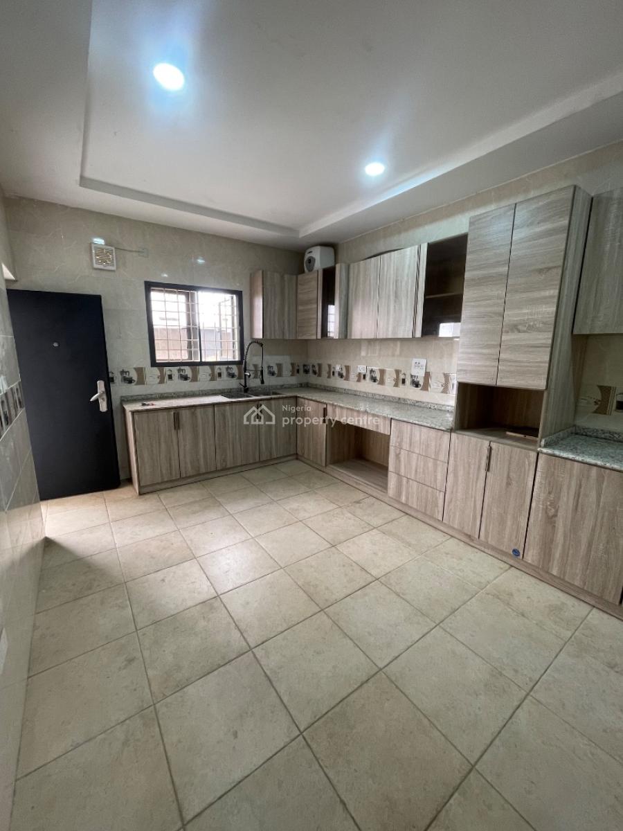 Neatly Built 4 Bedroom Terrace Duplex with Bq, Jahi, Abuja, Terraced Duplex for Sale