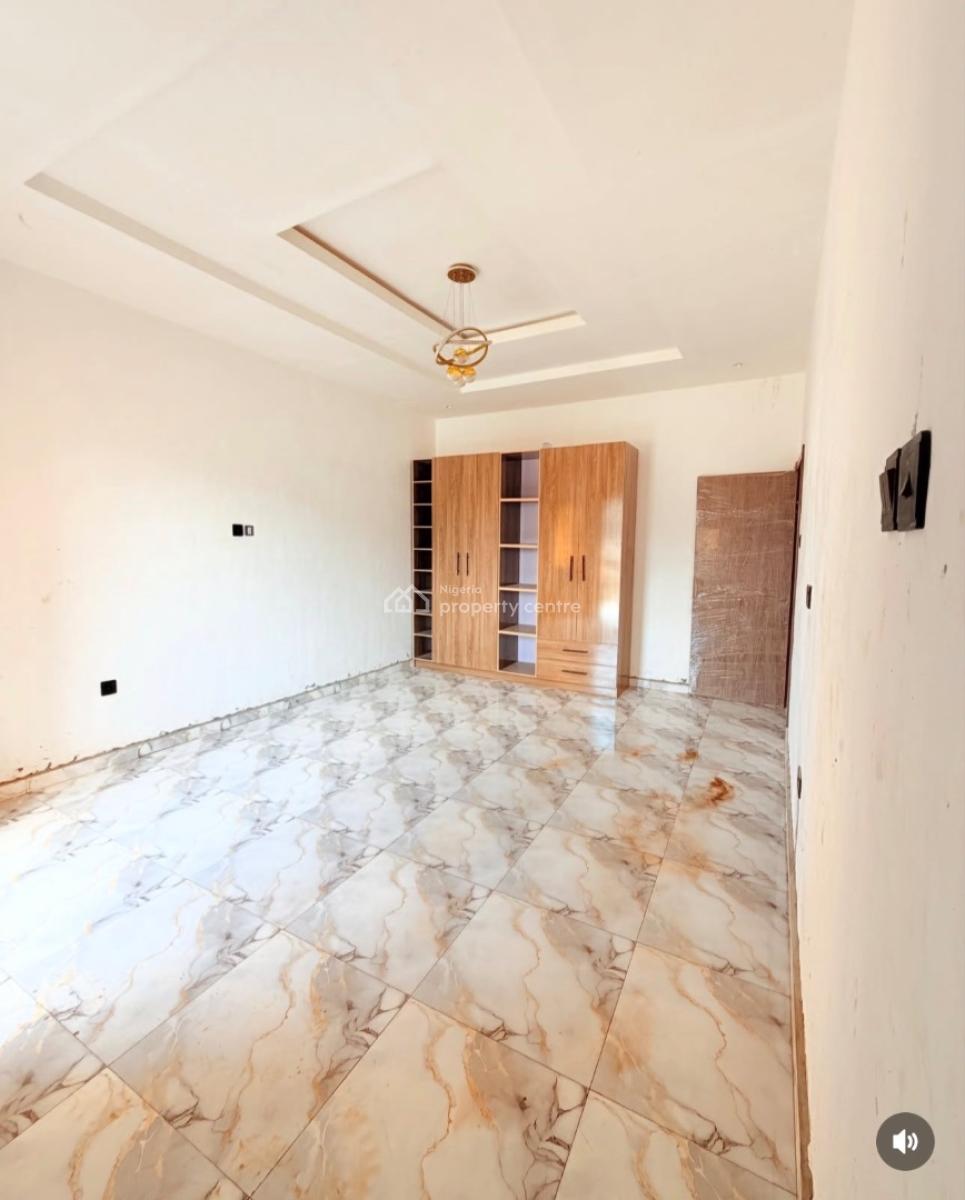 Exquisitely Built 4 Bedroom Semi Detached Duplex in a Good Environment, Magodo, Lagos, Semi-detached Duplex for Sale