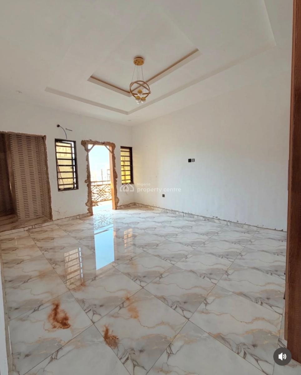 Exquisitely Built 4 Bedroom Semi Detached Duplex in a Good Environment, Magodo, Lagos, Semi-detached Duplex for Sale