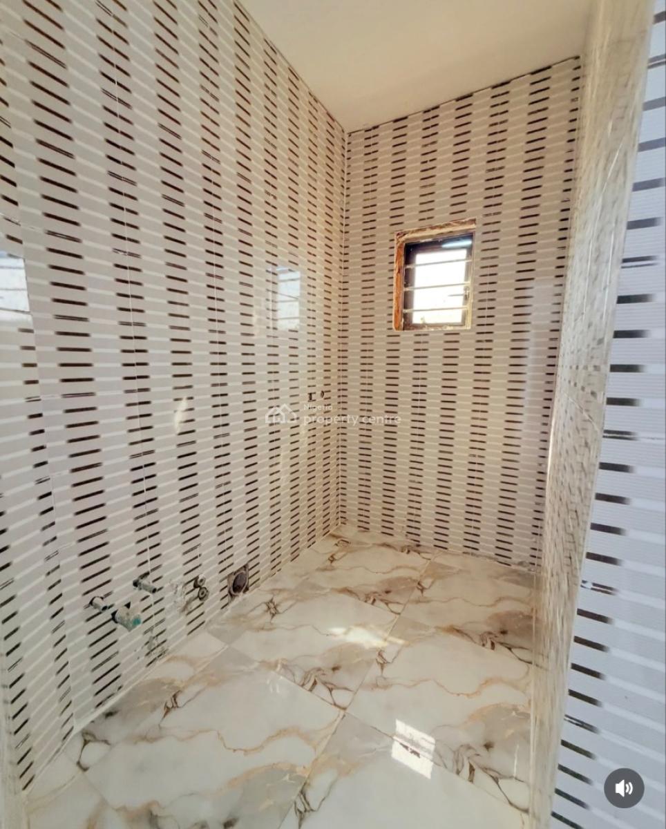 Exquisitely Built 4 Bedroom Semi Detached Duplex in a Good Environment, Magodo, Lagos, Semi-detached Duplex for Sale