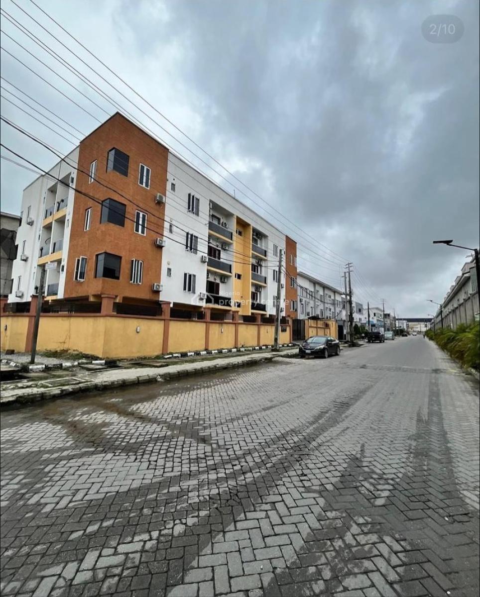 2 Bedroom Apartment, Lekki Phase 1, Lekki, Lagos, Flat / Apartment for Sale