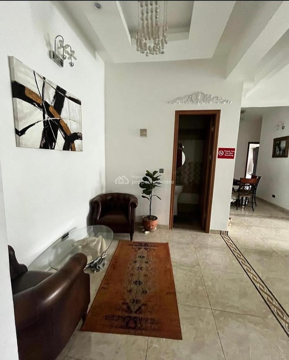 2 Bedroom Apartment, Lekki Phase 1, Lekki, Lagos, Flat / Apartment for Sale