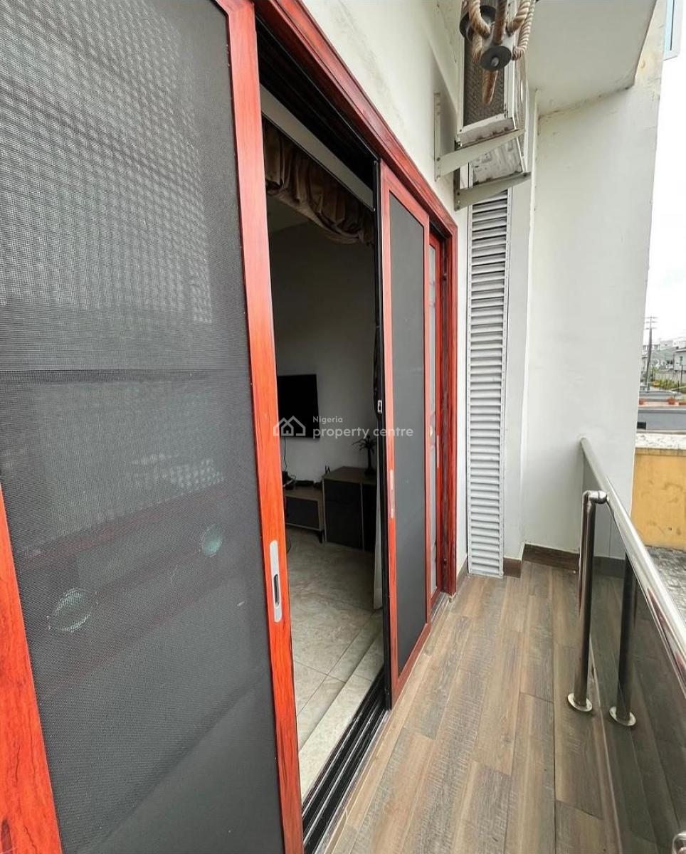2 Bedroom Apartment, Lekki Phase 1, Lekki, Lagos, Flat / Apartment for Sale