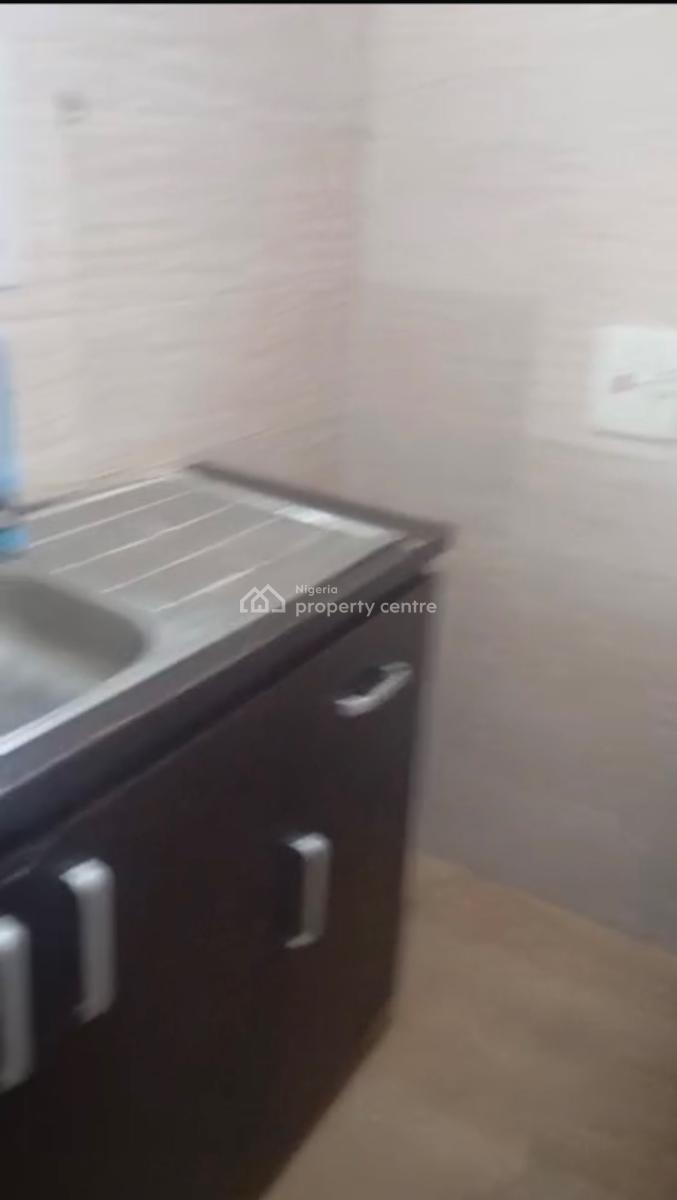 Well Maintained 2 Bedroom Apartment with Pop, Ori-oke, Ogudu, Lagos, Flat / Apartment for Rent