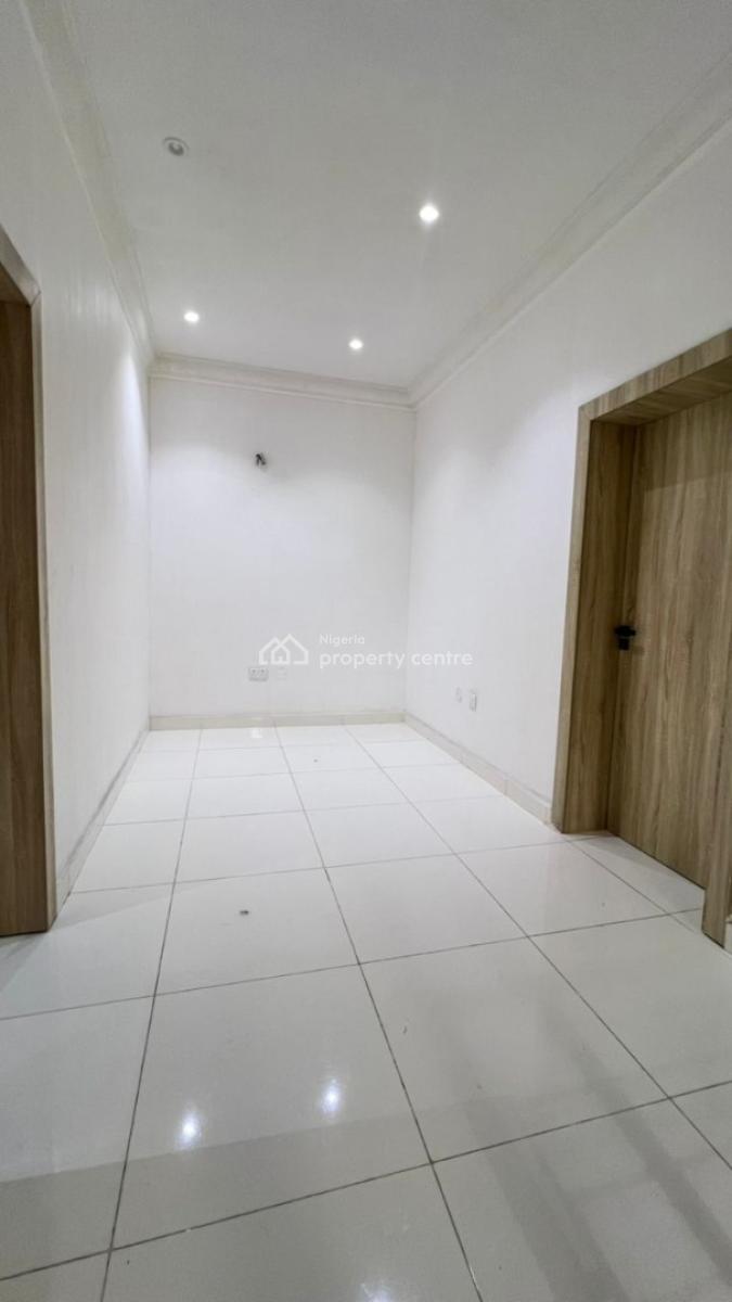 Unfurnished 3 Bedroom Maisonette with Bq Available, Platinum Way, Ikate, Lekki, Lagos, Terraced Duplex for Rent