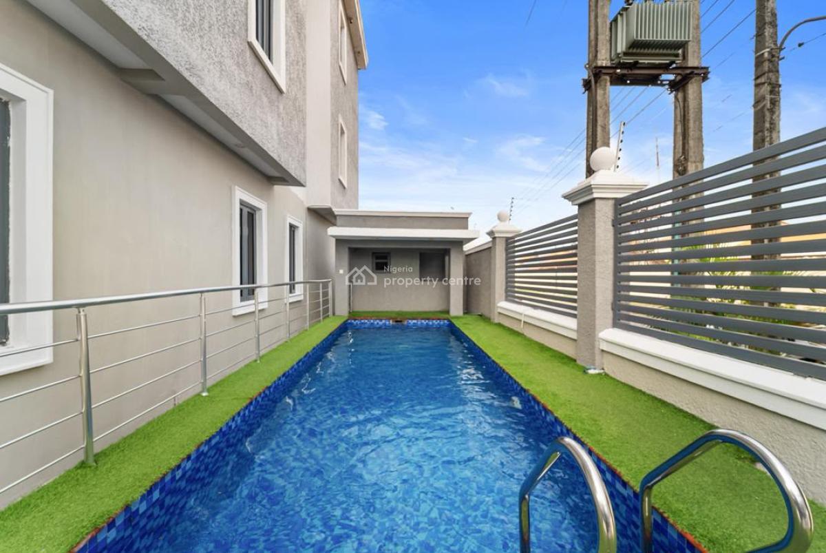 2 Bedroom Penthouse, Lekki Phase 1, Lekki, Lagos, Flat / Apartment for Rent