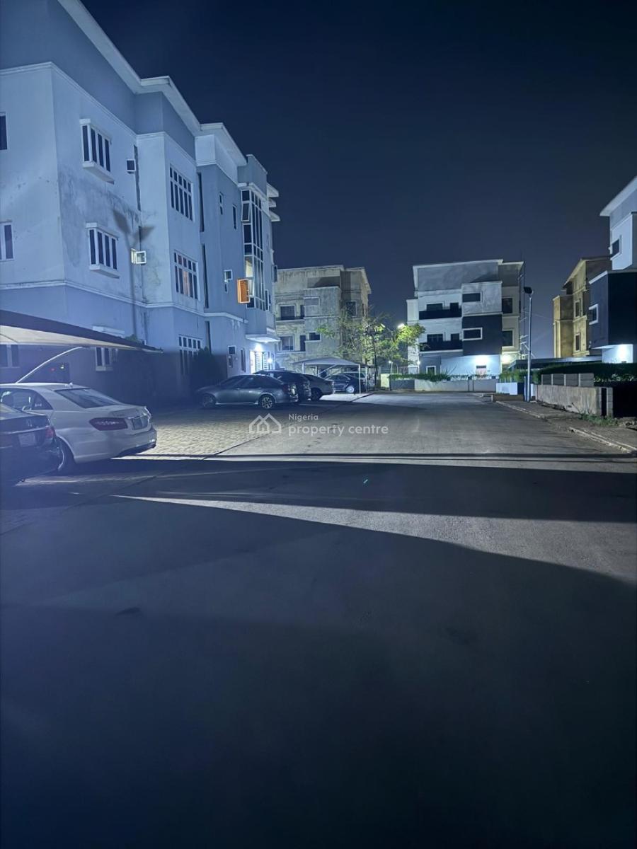 Fully Furnished 3 Bedroom Block of Flat at Katampe Extension with Bq, Katampe Extension, Katampe, Abuja, Block of Flats for Sale