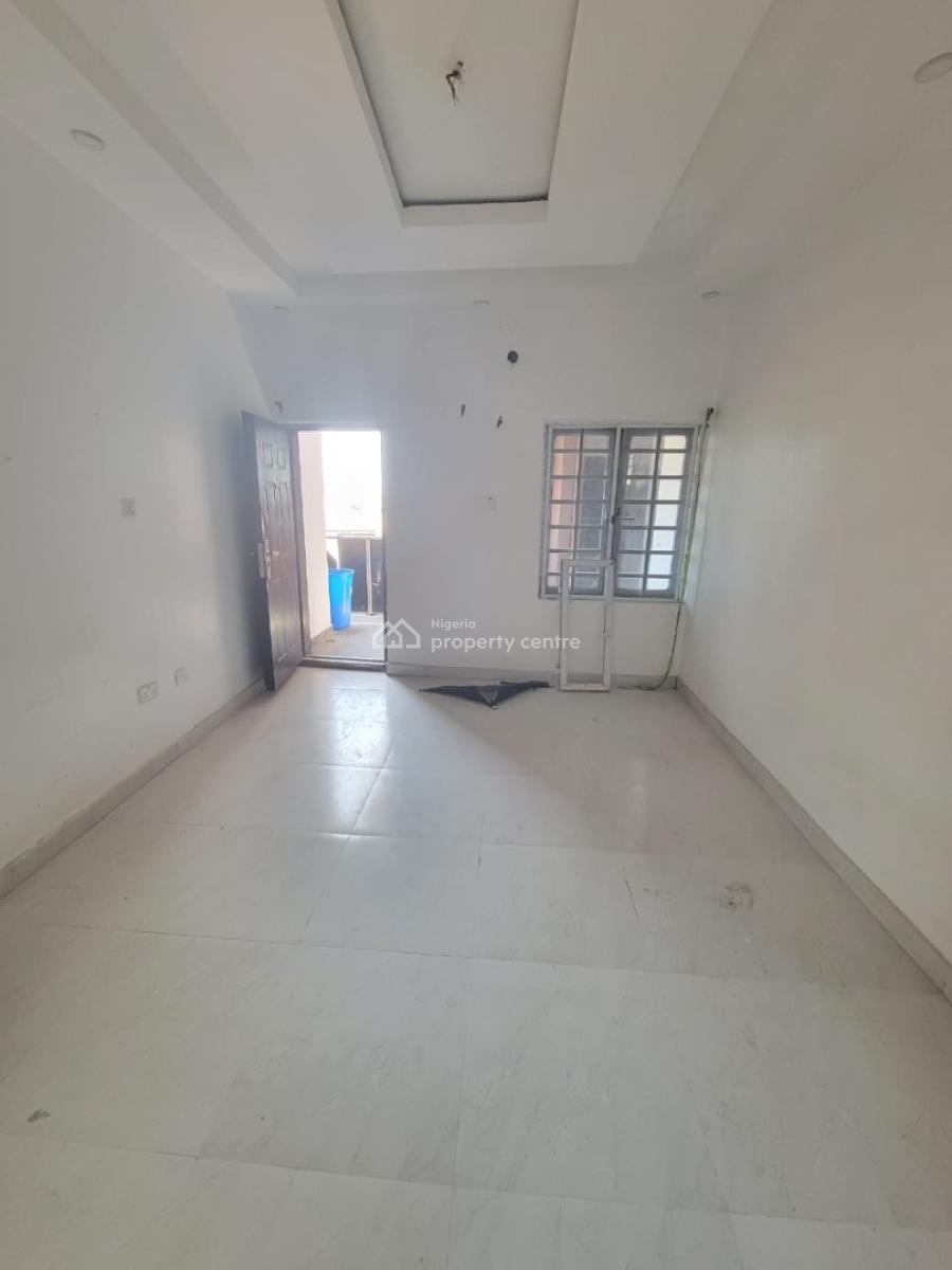 Sharp and Spacious Room and Parlour, First Unity Estate, Ajah, Lagos, Flat / Apartment for Rent