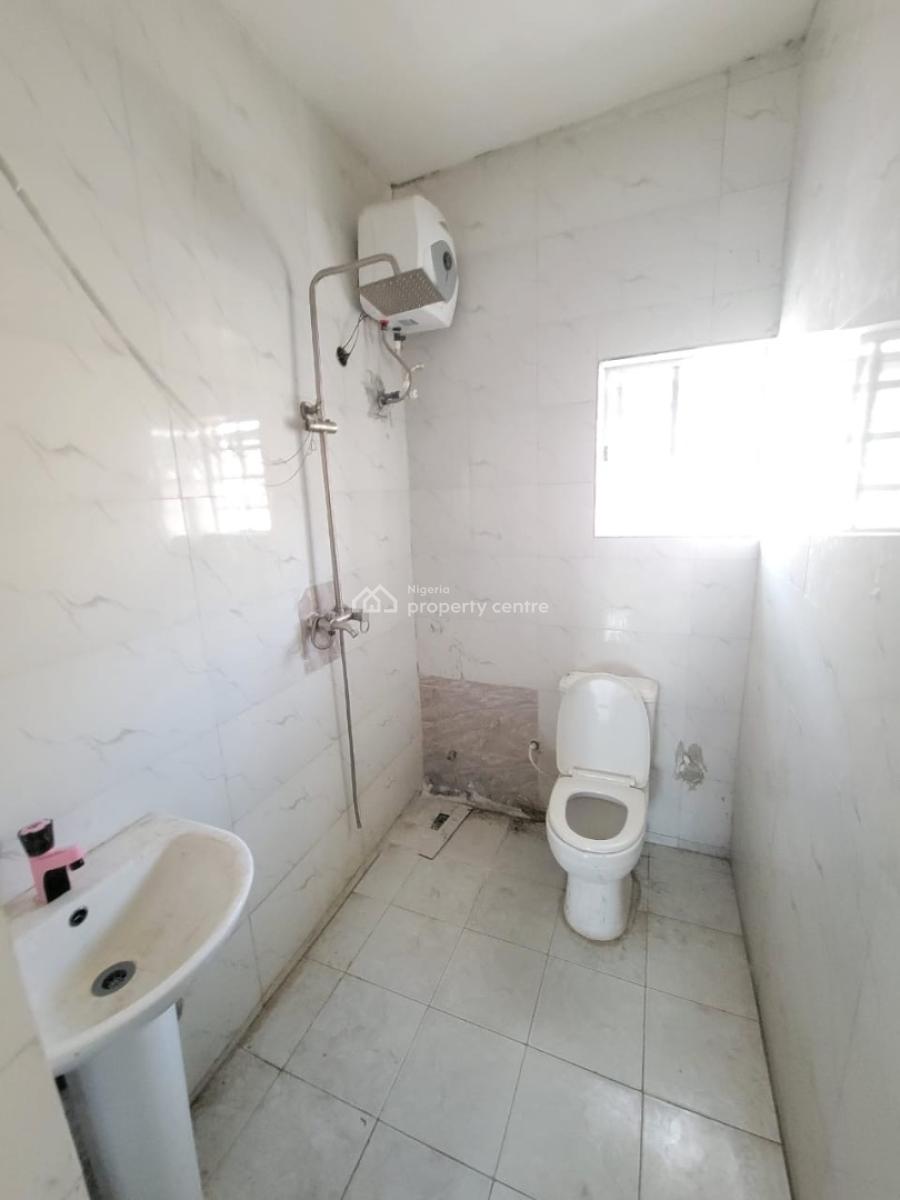 Sharp and Spacious Room and Parlour, First Unity Estate, Ajah, Lagos, Flat / Apartment for Rent