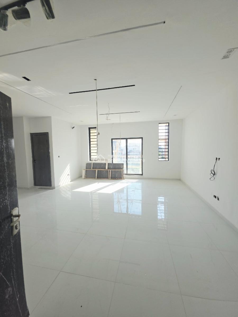Brand-new 2 Bedrooms Flat, By Costal Road, Jakande, Lekki, Lagos, Flat / Apartment for Sale