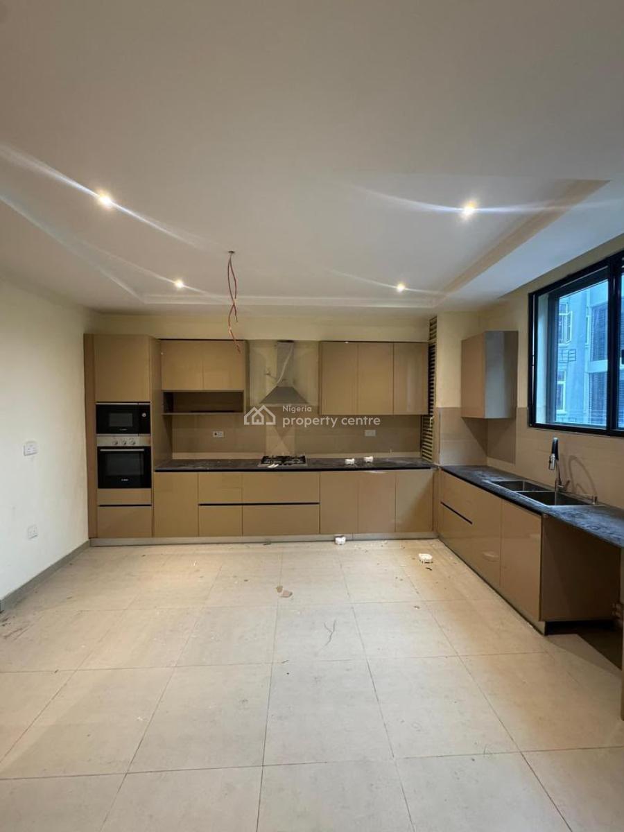 Elegant 3 Bedroom Apartment + Bq, Lekki Phase 1, Lekki, Lagos, Flat / Apartment for Rent
