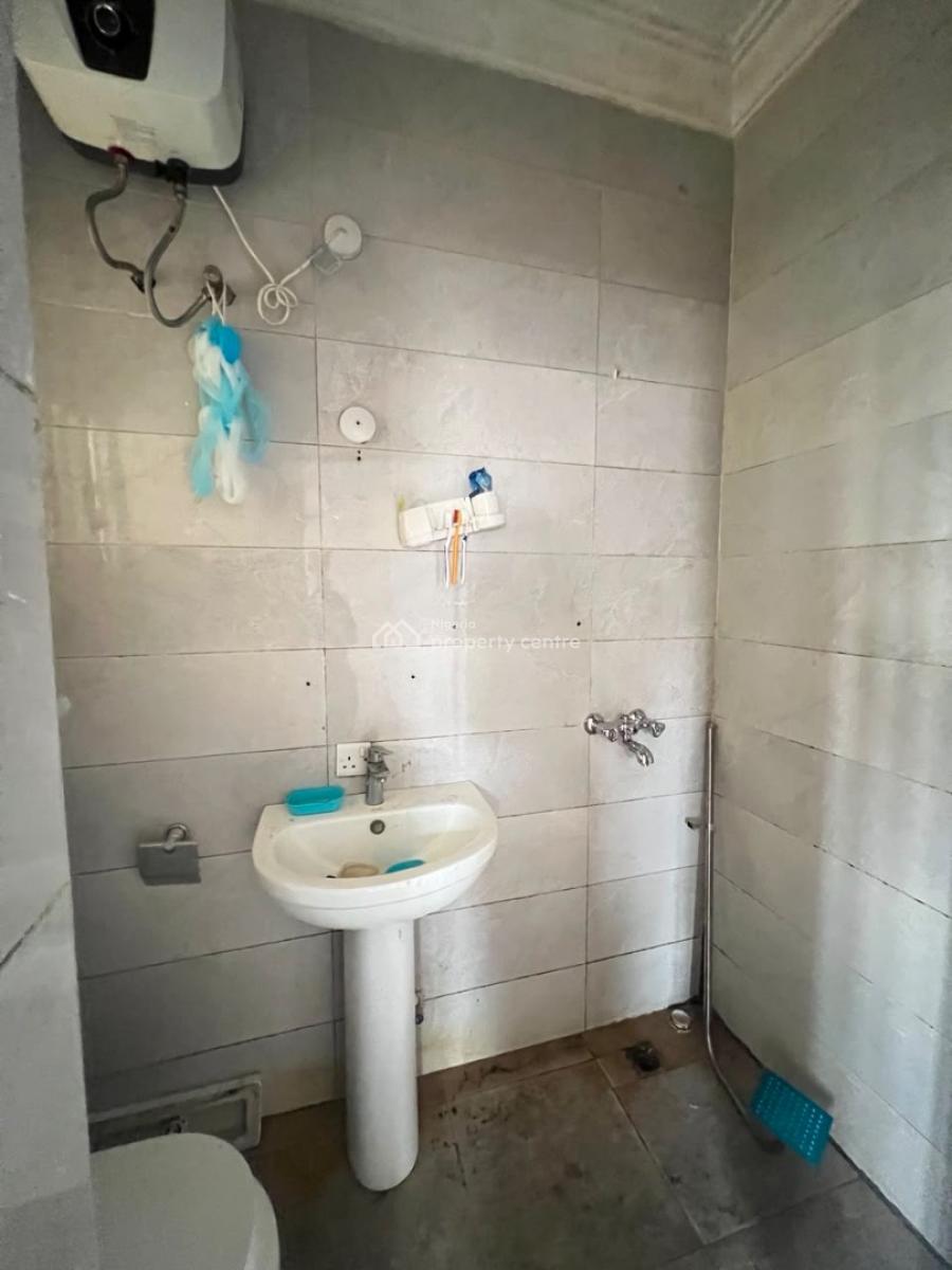 Serviced Spacious 2 Bedrooms Apartments, Sangotedo, Ajah, Lagos, Flat / Apartment for Rent